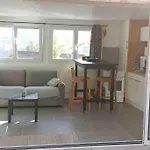 Lägenhet Cosy Avec Terrasse Et Acces Piscine Aurec-Sur-Loire