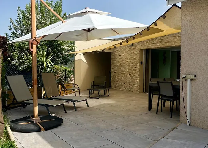 Cosy Avec Terrasse Et Acces Piscine Apartment *